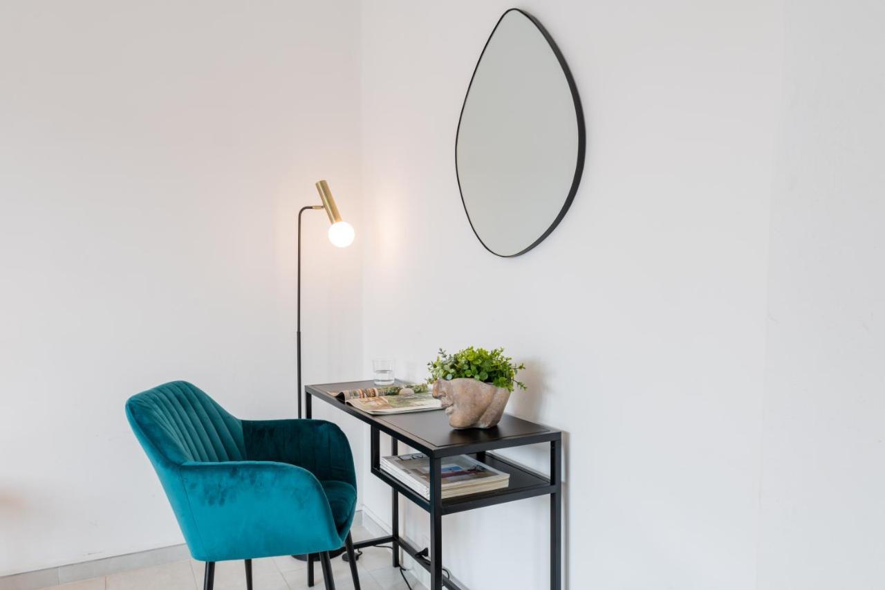 Relstay - Gae Aulenti - 1Br Milano Exteriör bild